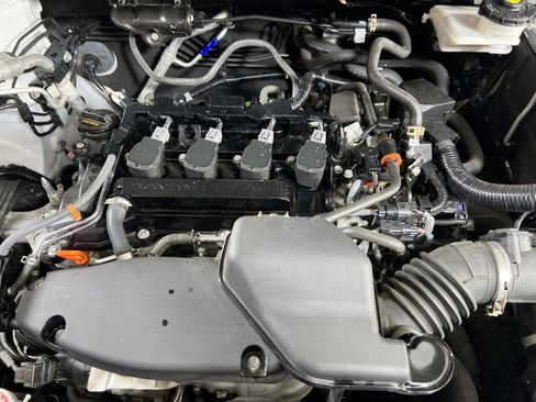 Used 2023 Honda CR-V EX-L image 29