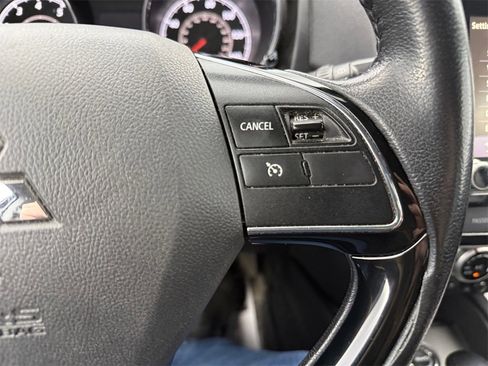 Used 2021 Mitsubishi Outlander Sport SE image 33