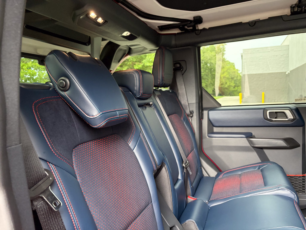 New 2026 Ford Bronco Raptor w/ Interior Carbon Fiber Pack AWD/4WD image 24