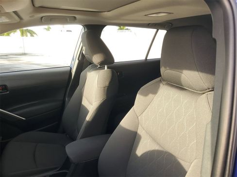 Certified 2023 Toyota Corolla Cross LE image 17