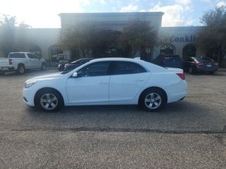 Used 2016 Chevrolet Malibu LT image 1