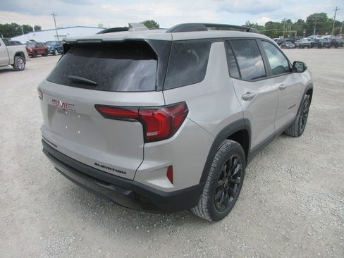 New 2026 GMC Terrain Elevation w/ Elevation Premium Package AWD/4WD image 4