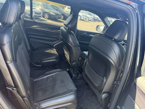 Used 2021 Jeep Grand Cherokee L Laredo image 17