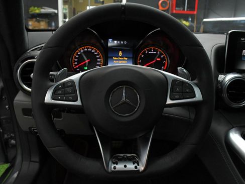 Used 2018 Mercedes-Benz AMG GT S image 23