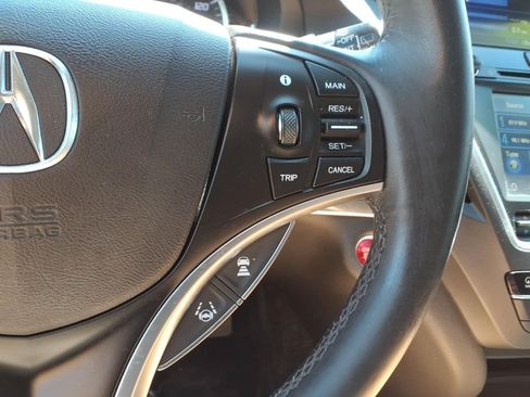 Used 2017 Acura MDX w/ Technology Package AWD/4WD image 16