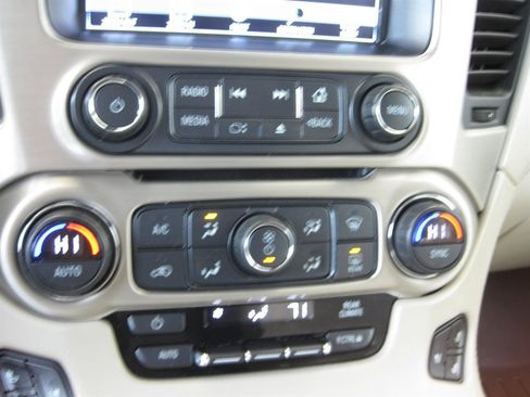 Used 2019 GMC Yukon Denali w/ Denali Ultimate Package image 20