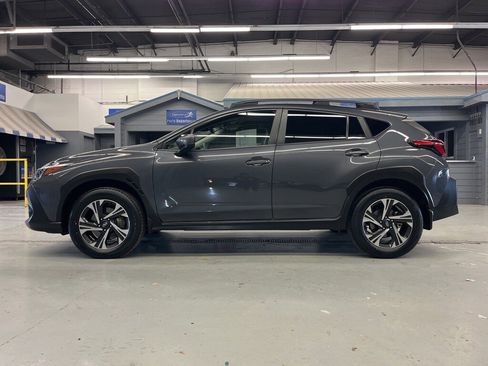 Certified 2024 Subaru Crosstrek 2.0i Premium image 4