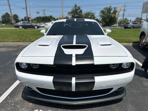 Used 2020 Dodge Challenger R/T Scat Pack RWD image 1