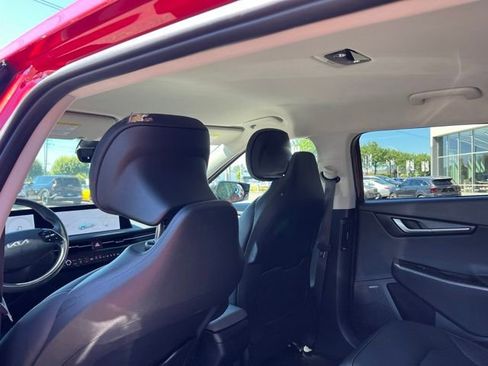 Certified 2024 Kia EV6 Wind RWD image 11