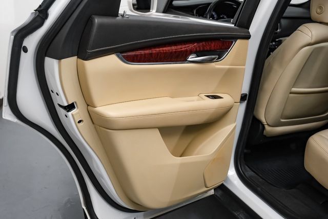 Used 2019 Cadillac XT5 Luxury FWD image 40