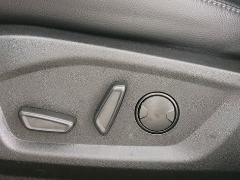 Used 2024 Ford Edge SEL w/ Convenience Package image 13