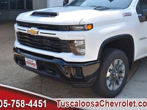 New 2026 Chevrolet Silverado 2500 Custom w/ Custom Value Package AWD/4WD image 29