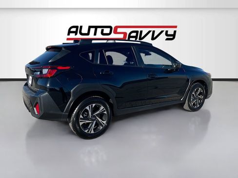 Used 2024 Subaru Crosstrek 2.0i Premium AWD/4WD image 7