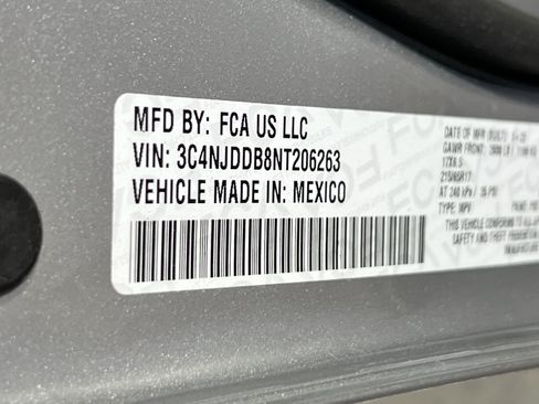 Used 2022 Jeep Compass Trailhawk AWD/4WD image 29