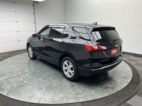 Used 2020 Chevrolet Equinox LT AWD/4WD image 2