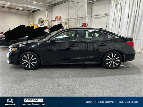 Used 2023 Honda Civic EX image 5