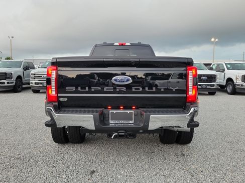 New 2026 Ford F450 Lariat w/ Lariat Ultimate Package AWD/4WD image 9