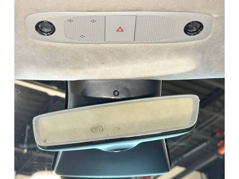 Used 2017 Tesla Model 3 Long Range image 37