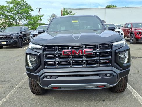 New 2026 GMC Canyon AT4 w/ LPO, Off Road Lift Package AWD/4WD image 2