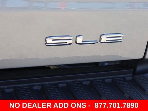 New 2026 GMC Sierra 1500 SLE w/ Max Trailering Package AWD/4WD image 8