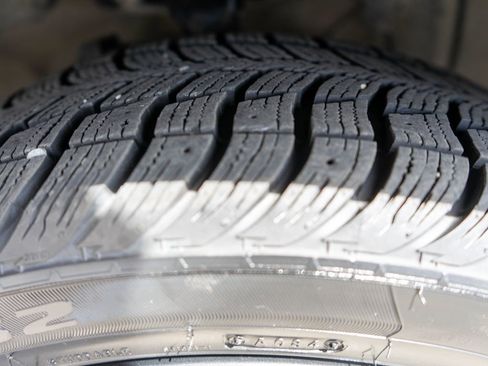 Used 2018 MAZDA MAZDA3 Grand Touring image 36