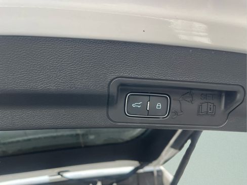 Used 2025 Ford Explorer ST w/ Sun And Sound Package AWD/4WD image 23