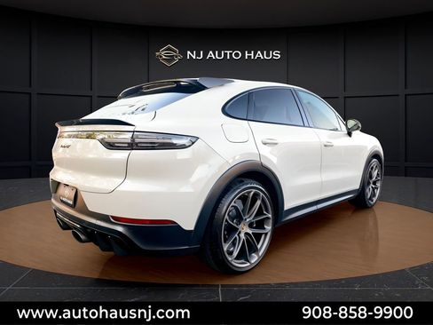 Used 2023 Porsche Cayenne Turbo GT AWD/4WD image 20
