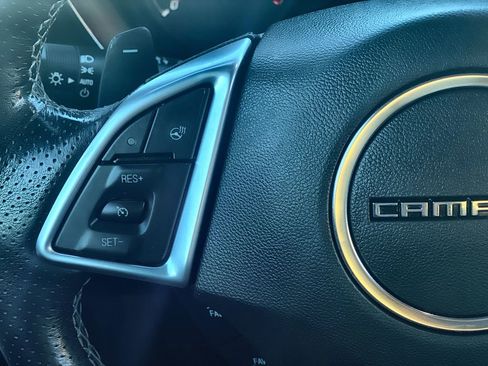 Used 2022 Chevrolet Camaro SS image 12