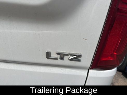 Used 2022 Chevrolet Silverado 1500 LTZ w/ LTZ Premium Package image 18