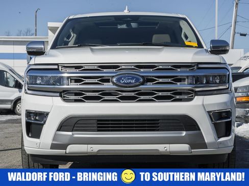 Used 2024 Ford Expedition Max Platinum image 2