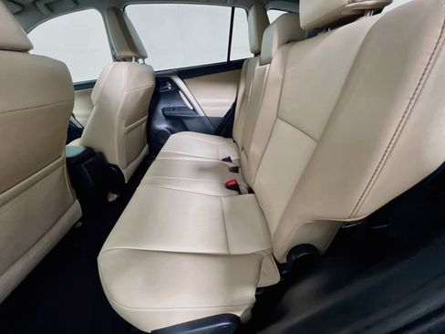 Used 2014 Toyota RAV4 Limited FWD image 29