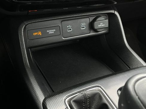 Used 2025 Honda Civic Sport image 19