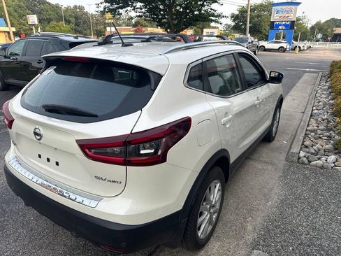 Used 2022 Nissan Rogue Sport SV AWD/4WD image 6