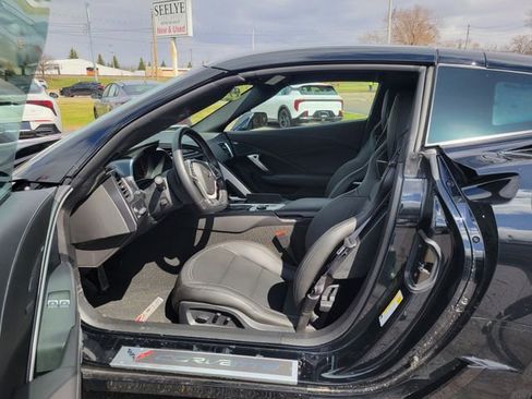 Used 2016 Chevrolet Corvette Z06 w/ 2LZ Preferred Equipment Group image 10