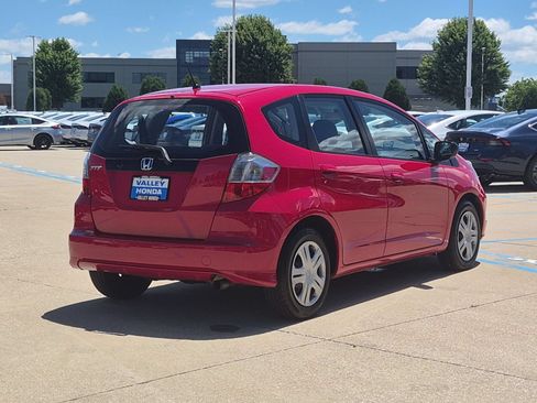 Used 2011 Honda Fit image 6