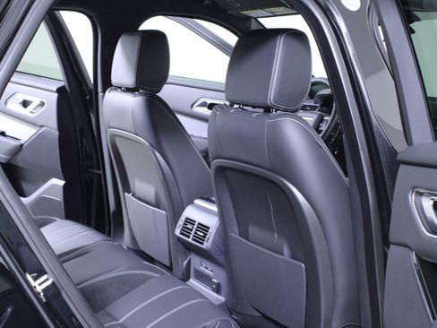 Used 2023 Land Rover Range Rover Velar R-Dynamic S image 13