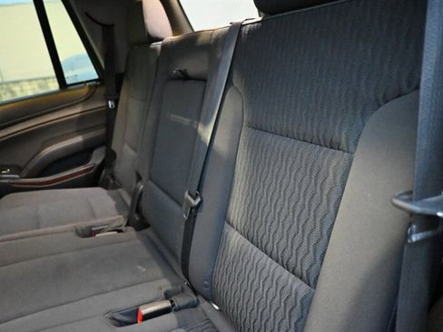 Used 2018 GMC Yukon SLE RWD image 40