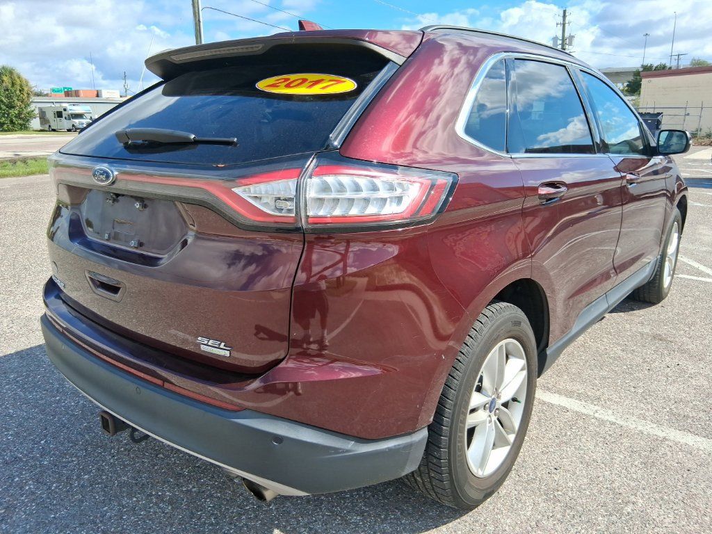 Used 2017 Ford Edge SEL w/ Equipment Group 201A FWD image 3