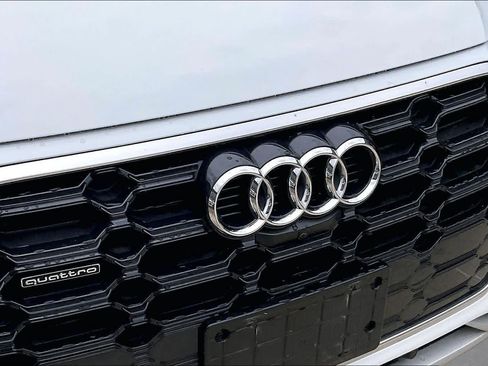 Used 2023 Audi Q5 2.0T Premium Plus AWD/4WD image 30