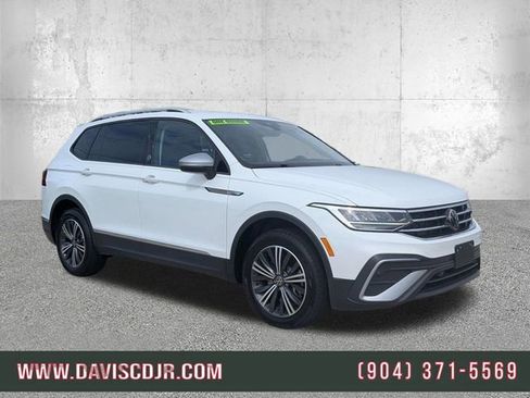 Used 2024 Volkswagen Tiguan Wolfsburg Edition AWD/4WD image 1