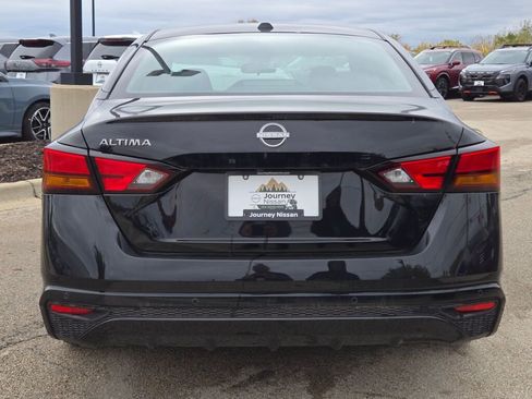 New 2025 Nissan Altima 2.5 S image 13