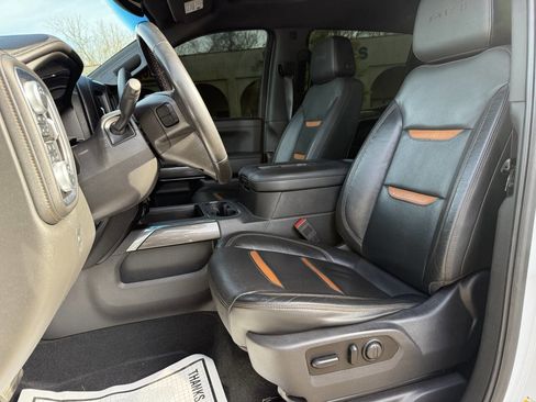 Used 2020 GMC Sierra 1500 AT4 image 16