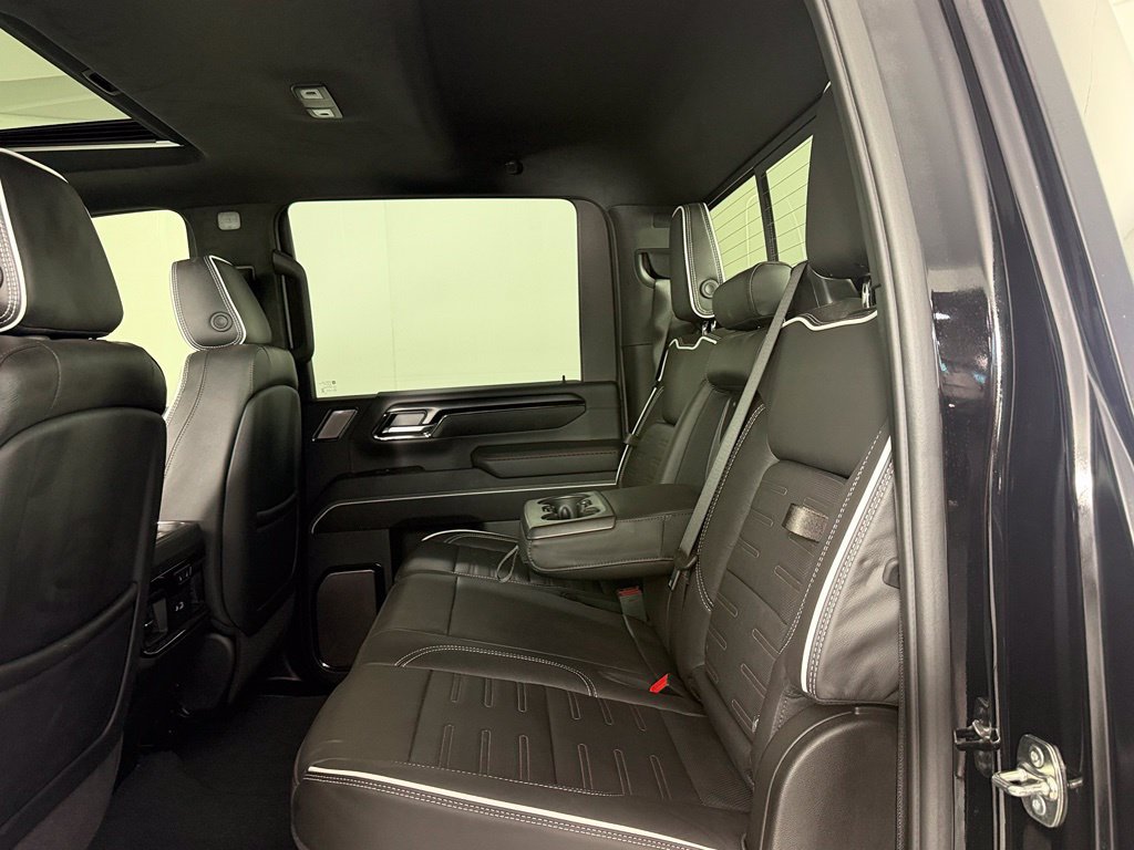 Used 2026 GMC Sierra 2500 AT4X AWD/4WD image 19