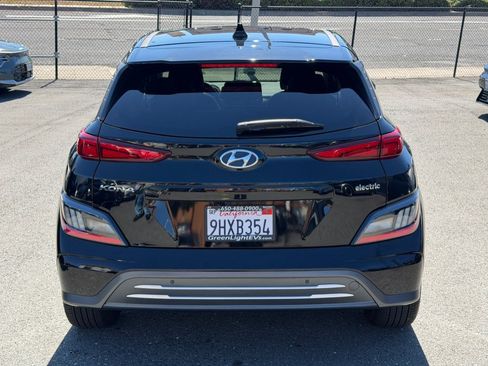 Used 2023 Hyundai Kona Limited FWD image 6