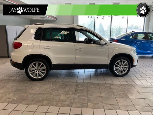 Used 2012 Volkswagen Tiguan S FWD image 6
