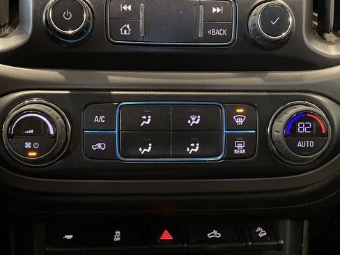 Used 2022 GMC Canyon AT4 image 20