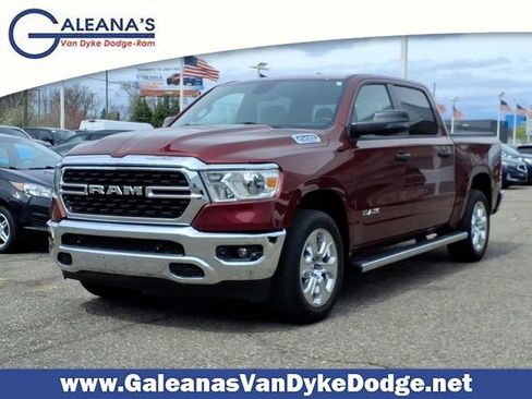 Used 2023 RAM 1500 Big Horn AWD/4WD image 1