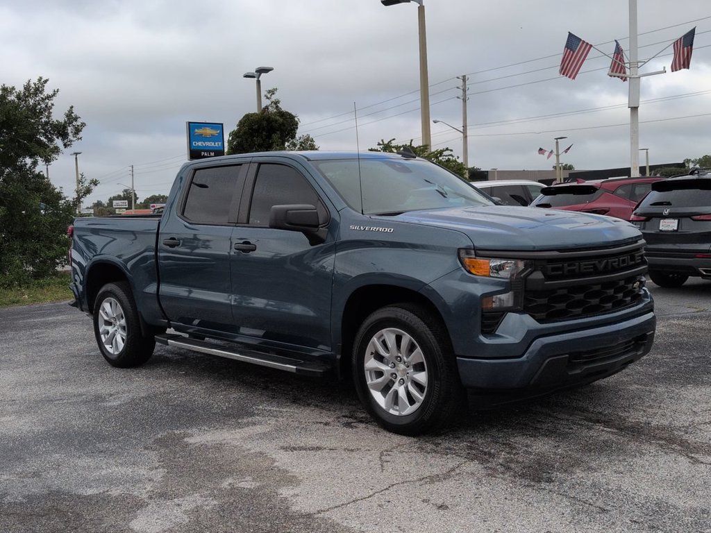 Used 2024 Chevrolet Silverado 1500 Custom RWD image 2