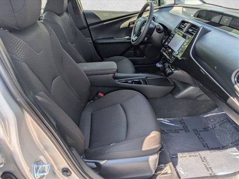 Used 2022 Toyota Prius LE FWD image 20