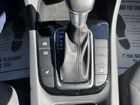 Used 2020 Hyundai Ioniq SEL image 21